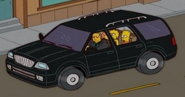 21 samochodów z "The Simpsons" i ich prawdziwe odpowiedniki 17