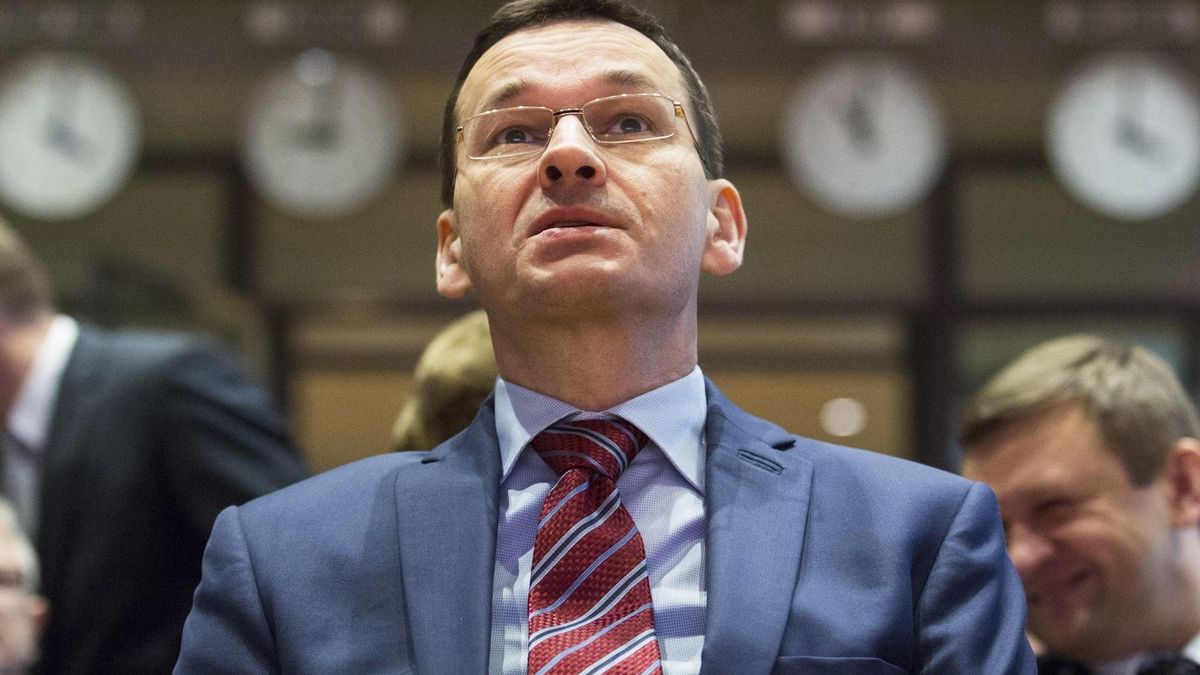 Z tego biliona premier Morawiecki nie może być dumny.
