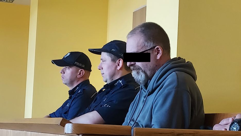 przed sądem