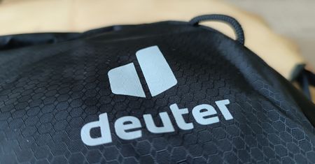 Deuter Race Air – plecak, który znika na plecach. Test na trasach, na których liczy się każdy podjazd