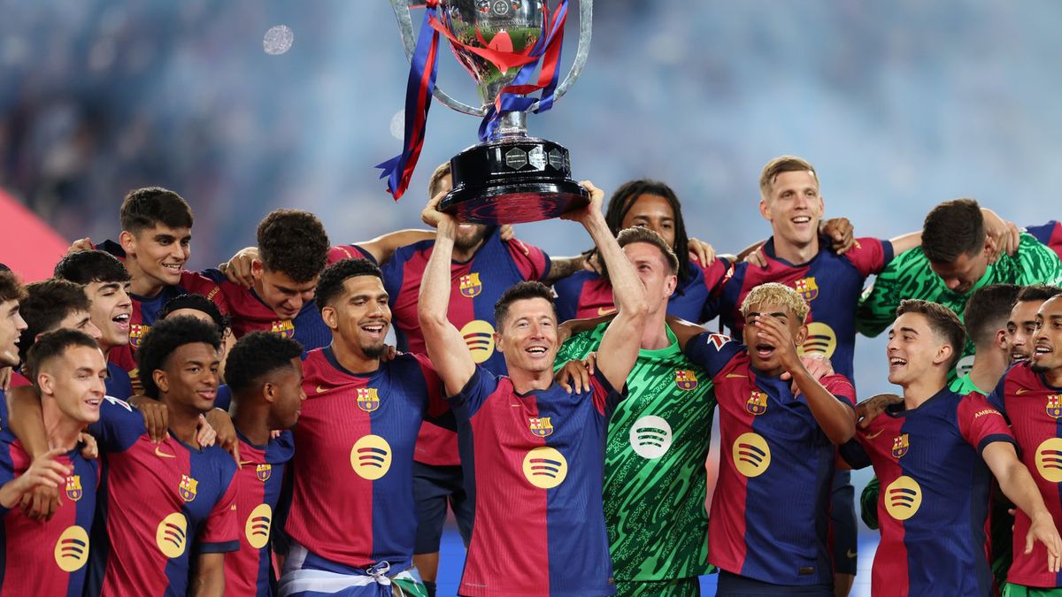 Getty Images /  Florencia Tan Jun/Getty Images / Na zdjęciu: piłkarze Barcelony