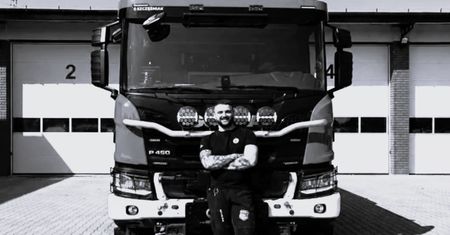 Rozpacz w Laskach. Nie żyje młody strażak. "Druhu Krystianie"