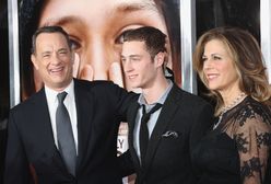 Chet Hanks to teraz wytatuowany mięśniak. Syn Toma Hanksa jest przekonany, że jego celem jest "służba Bogu"