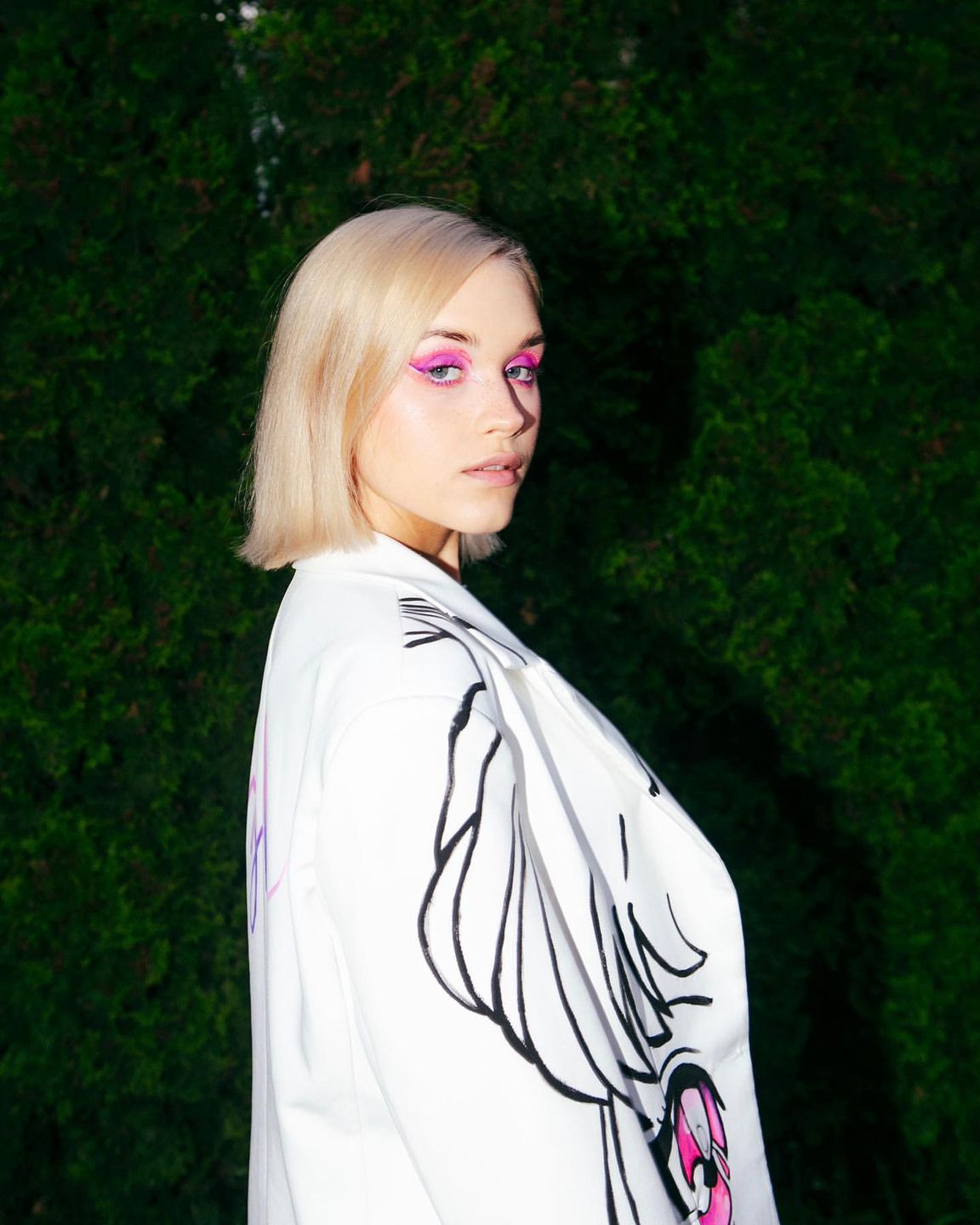 Bryska w naturalnych włosach