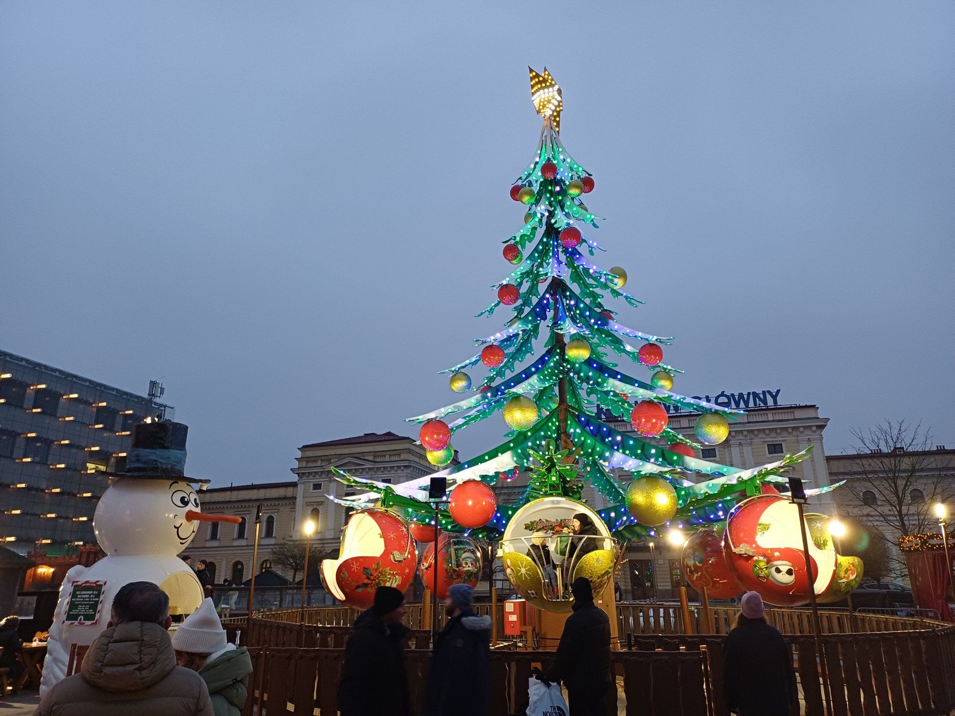 Galicyjski Kiermasz Adwentowy na placu Nowaka-Jeziorańskiego