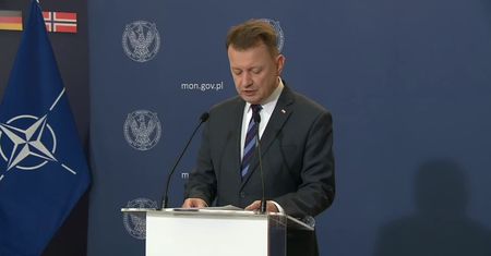 M. Błaszczak o obiekcie znalezionym pod Bydgoszczą. Zarzucił “niepodjęcie wystarczających działań” Dowódcy Operacyjnemu RSZ