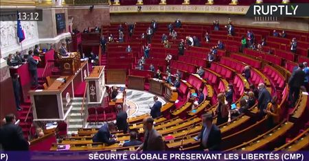 Francuski parlament przyjął kontrowersyjną ustawę o bezpieczeństwie globalnym.