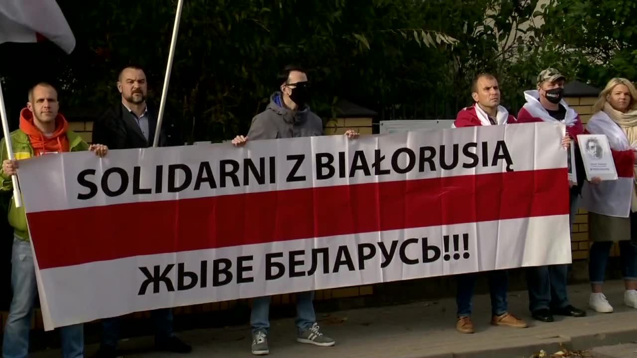 “Nie możemy porzucić więźniów politycznych”. Akcja solidarności z demokratyczną opozycją na Białorusi w Białymstoku
