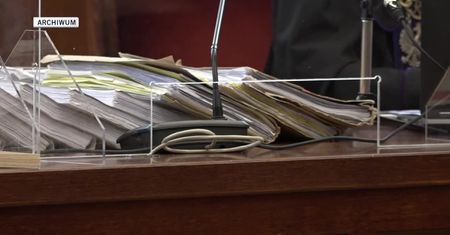 Jest prawomocny wyrok ws. zbrodni w Miłoszycach, za którą niesłusznie skazano Tomasza Komendę. Sprawcy odsiedzą 25 i 15 lat