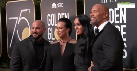 Dwayne Johnson próbuje sił w rapie.