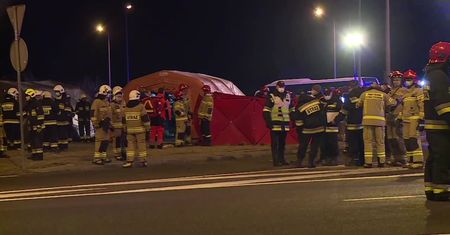 Sześć osób nie żyje, 41 jest rannych. Autokar wypadł z drogi na Podkarpaciu