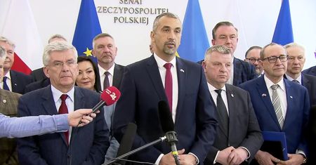 Senatorowie PiS złożyli wniosek o odwołanie marszałka Tomasza Grodzkiego.
