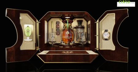 Zestaw whiskey za… 2 mln dolarów. Co zawiera?