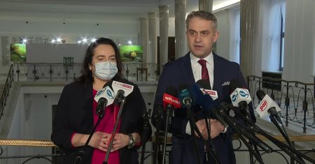 “Niedzielski powinien odejść”. Komentarze po rezygnacji ekspertów Rady Medycznej przy premierze