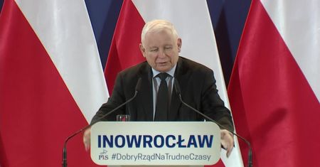 “Twierdzą, że jestem dyktatorem”. Prezes PiS pomylił Inowrocław z Włocławkiem, a prezydenta miasta z Ł. Męczą