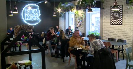 Restauracja w Katowicach otwarta mimo obostrzeń. “Nie załapaliśmy się na żadną tarczę”