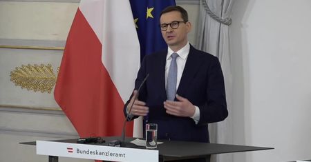 M. Morawiecki: Wojsko rosyjskie na Ukrainie dopuszcza się regularnych zbrodni wojennych