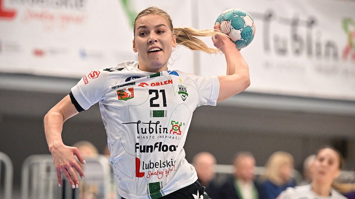 Materiały prasowe / Orlen Superliga Kobiet / MKS FunFloor Lublin / Daria Szynkaruk w akcji