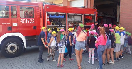 Edukacja wakacyjna kolonii i półkolonii
