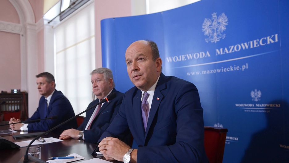 Konstanty Radziwiłł - doktor nauk medycznych, były prezes Naczelnej Izby Lekarskiej i minister zdrowia.
