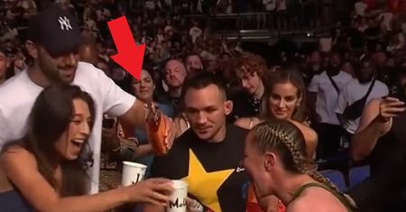 Joanna Jędrzejczyk imprezuje ile wlezie. Zaczęła świętowanie jeszcze na hali