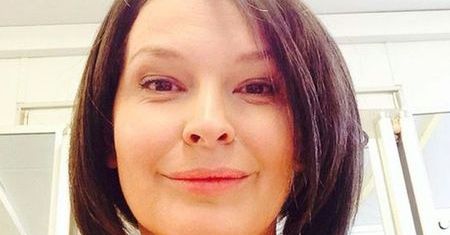 "M jak miłość": Dominika Ostałowska zaskoczyła nową fryzurą na planie "Na dobre i na złe"