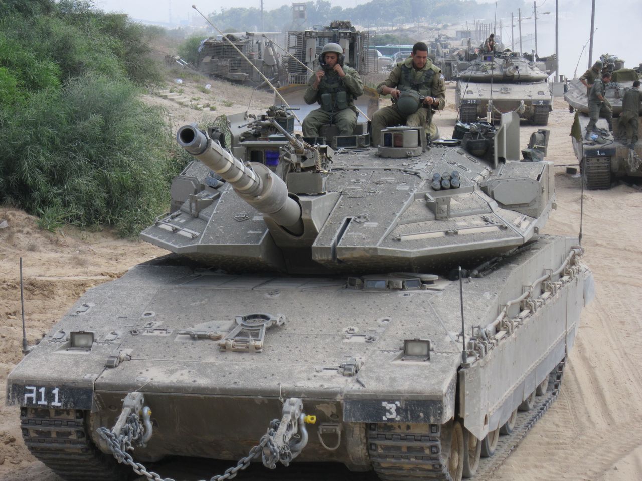 Merkava Tank. Israel's Armored Chariot