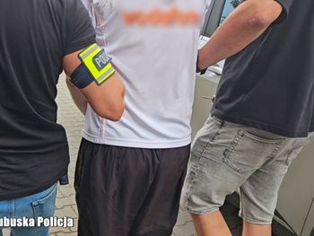 Strzelce Krajeńskie: 32-latek zatrzymany za usiłowanie zabójstwa matki. Kilkukrotnie dźgnął ją nożem w klatkę piersiową