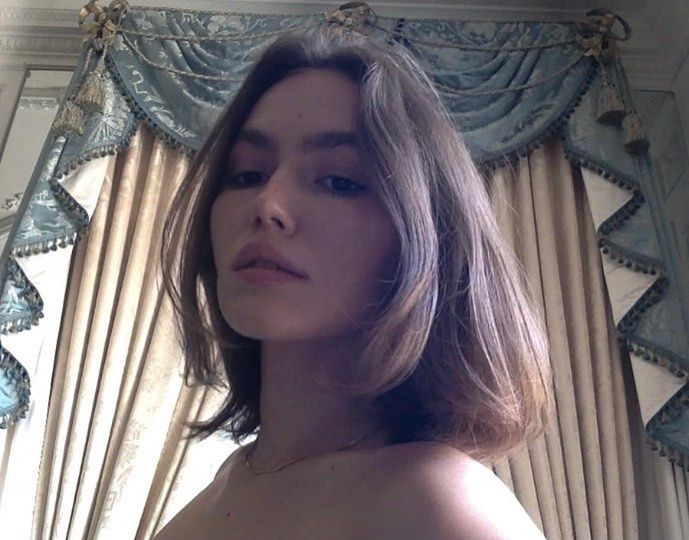 Córka Hanny Lis i Jacka Kozińskiego realizuje się jako modelka. Ma potencjał? 