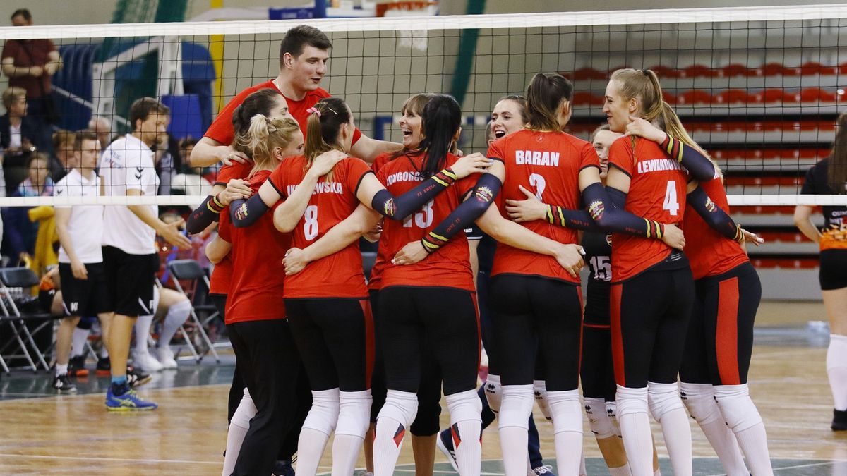 WP SportoweFakty / Justyna Serafin / Na zdjęciu: siatkarki Wisły Warszawa