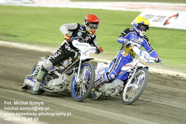 Jason Doyle kontra Nicki Pedersen. Foto: Michał Szmyd