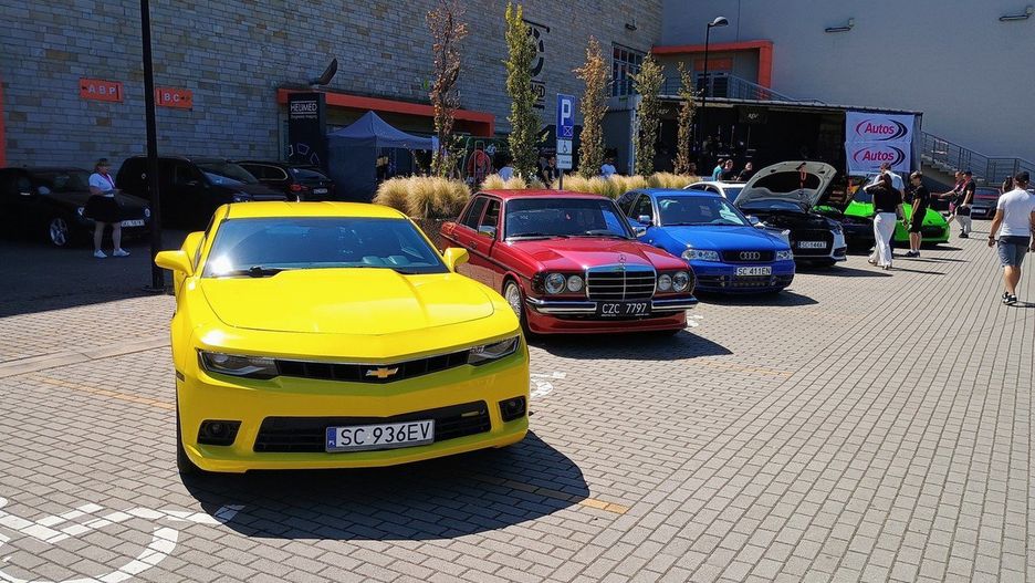 II Zlot Motoryzacyjny z grupą Rev w Częstochowie