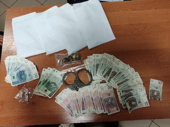 Włamał się do salonu gier w Warszawie. Wmawiał, że pieniądze wygrał