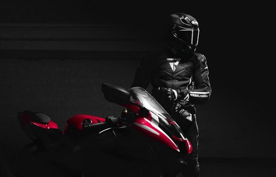 Powerbike z nową strategią komunikacji marek Rebelhorn i Broger