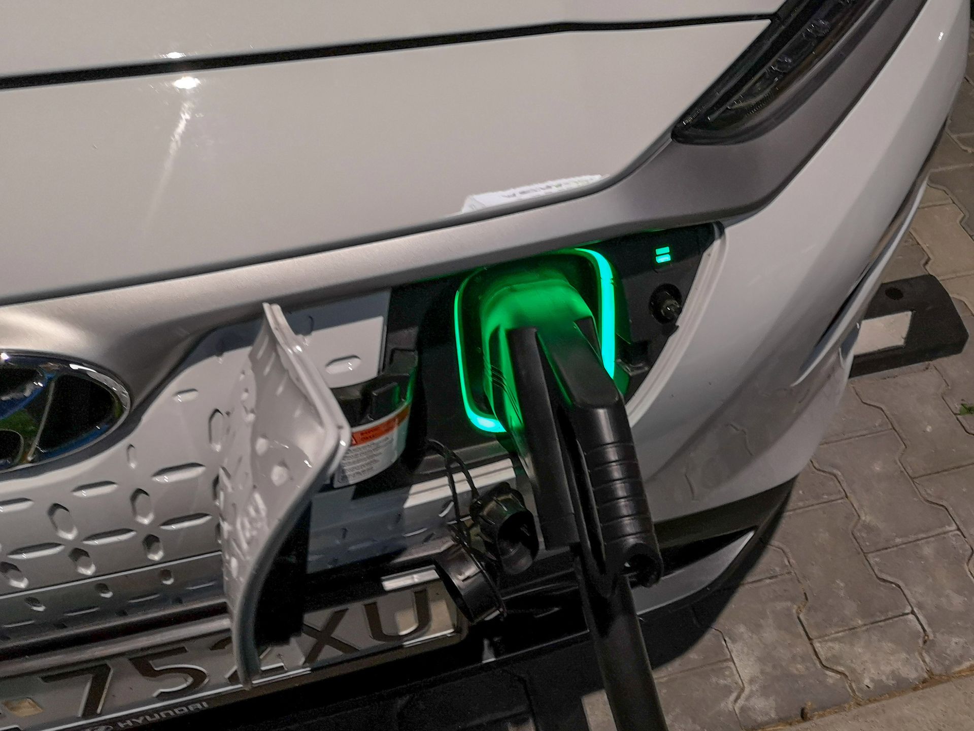 Hyundai Kona Electric: System zarządzania energią oraz audio Krell 22