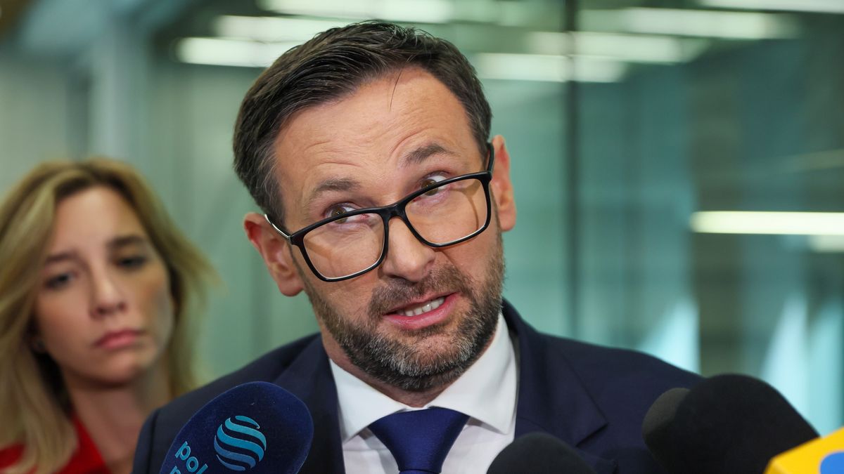 Daniel Obajtek i jego notatki. Internet aż huczy
