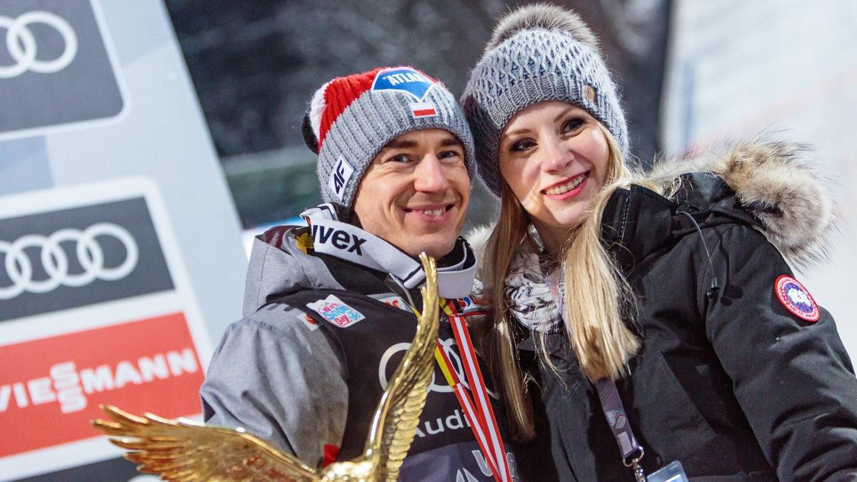 Ile zarabia się na skokach narciarskich, a ile poza nimi? Kamil Stoch wraz z żoną Ewą prowadzą własne biznesy.