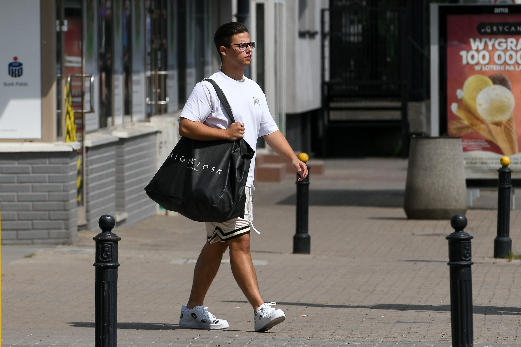 Allan Krupa w butach od swojej ukochanej (fot. paparazzi)
