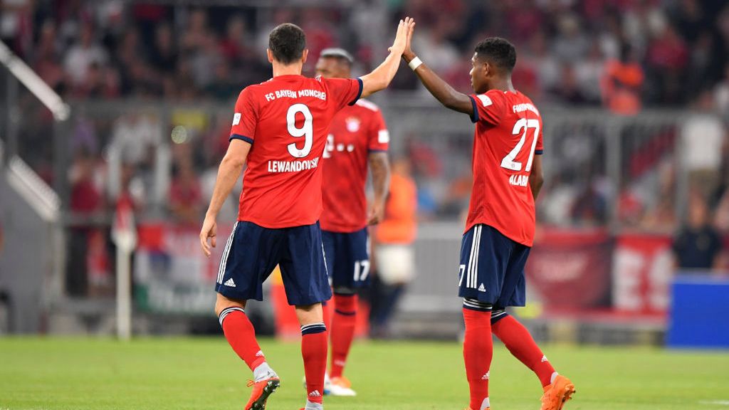 Getty Images / Sebastian Widmann/Bongarts / Robert Lewandowski (po lewej) i David Alaba (po prawej)