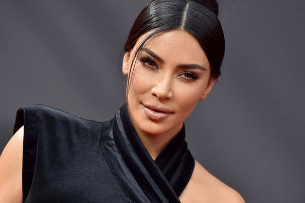 Kim Kardashian pokazała stare zdjęcie. Teraz po ormiańskich rysach nie ma śladu