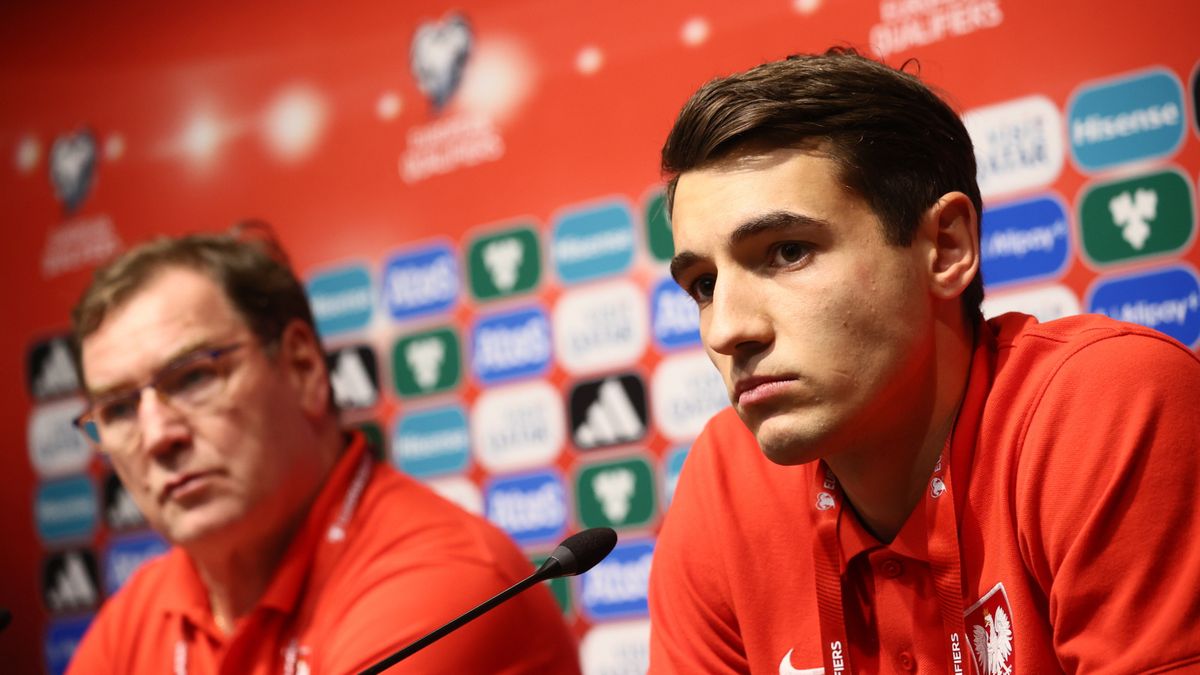 PAP / Leszek Szymański / Na zdjęciu: Jakub Kiwior (z prawej)