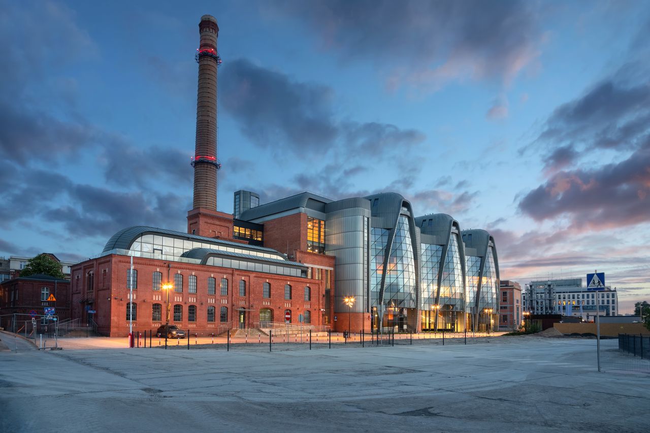 Łódź: Rewitalizacja kolejnej kamienicy w centrum. Gruntowny remont wewnątrz i na zewnątrz oraz odtworzenie detali. Co tam będzie?