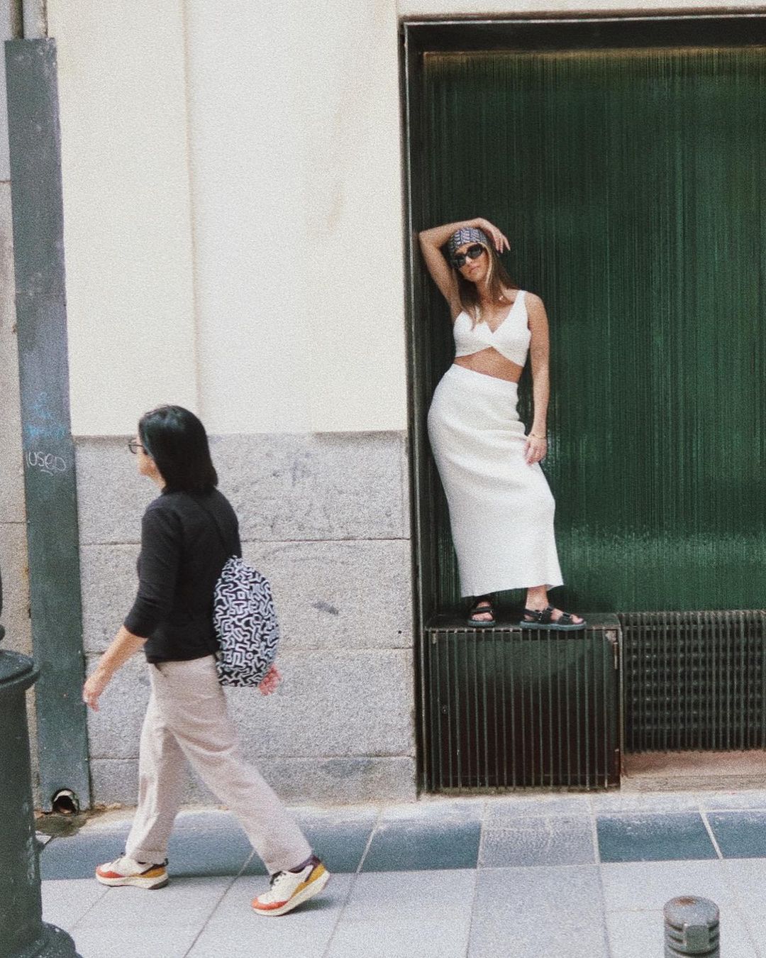 Julia Wieniawa pozuje na ulicach Madrytu
Instagram/juliawieniawa