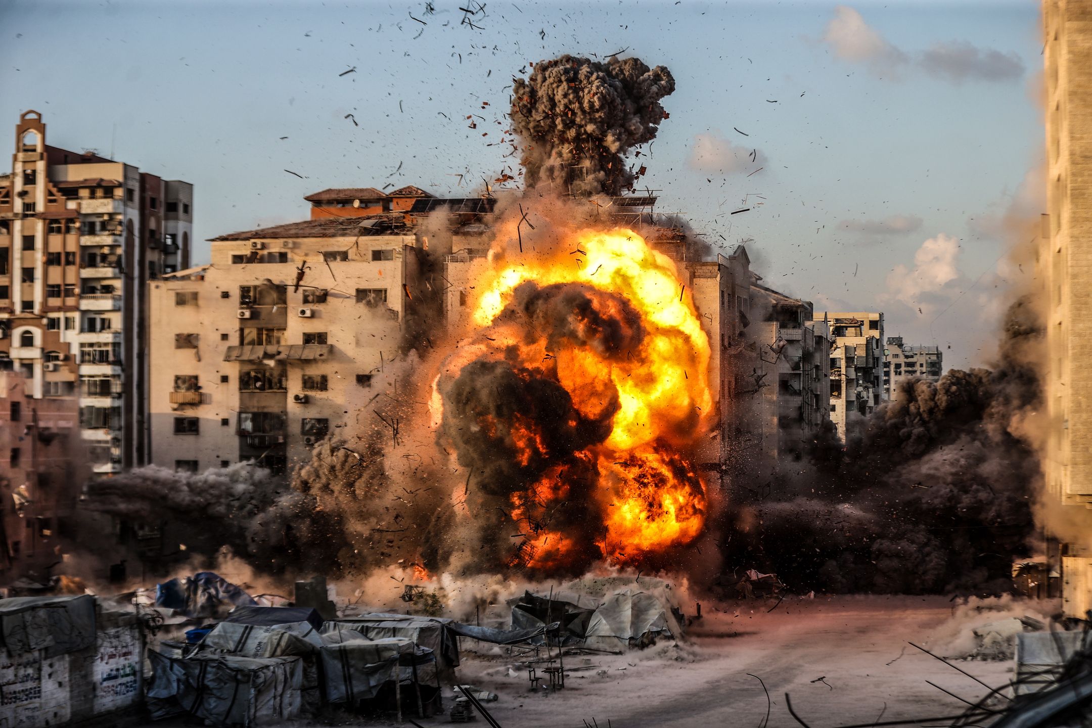 Al-Ruya Tower w Gazie zniszczony przez Izrael