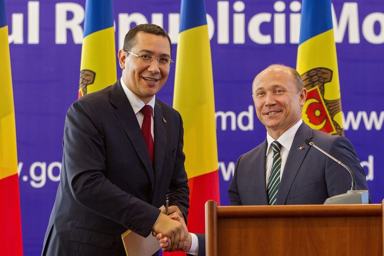 Victor Ponta, premier Rumunii i Valeriu Strelet, premier Mołdawii