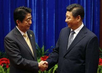 Stosunki Chiny-Japonia. Samospalenie w proteście przeciw polityce obronności