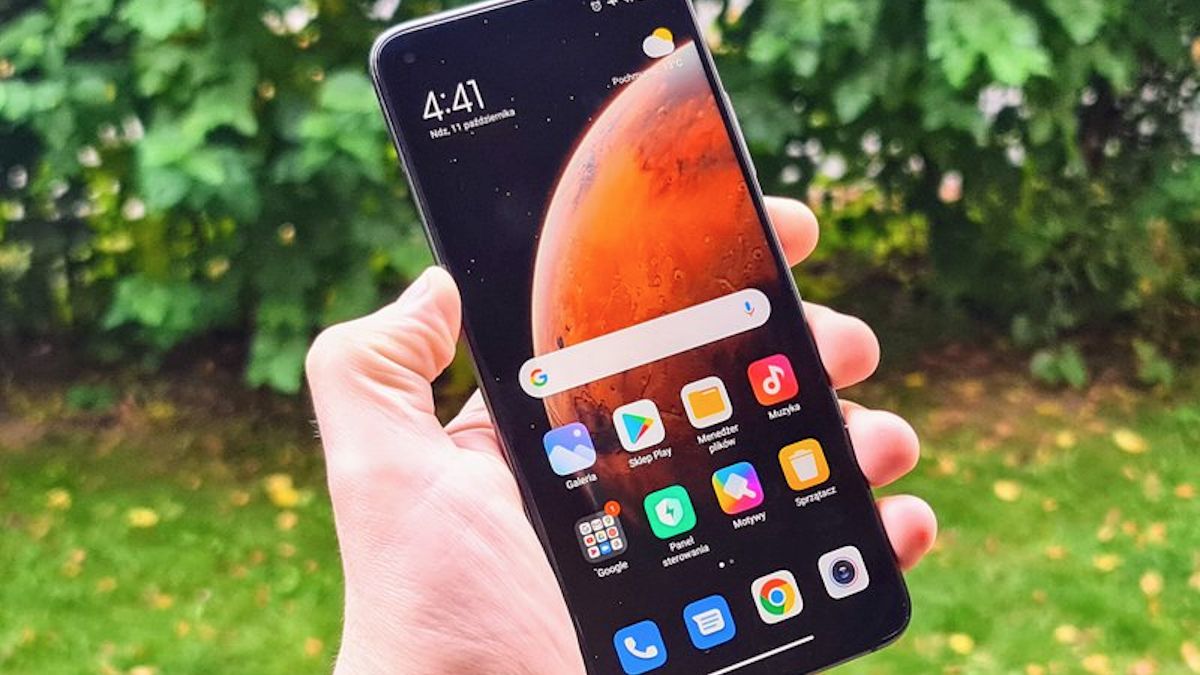 Xiaomi 11T na zdjęciu promocyjnym. Tak wygląda tańsza wersja flagowca 1