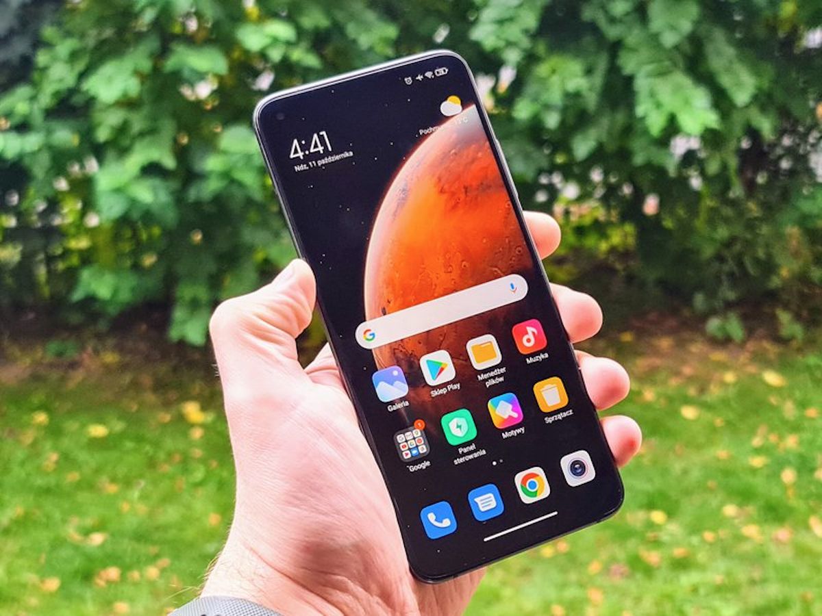 Xiaomi 11T na zdjęciu promocyjnym. Tak wygląda tańsza wersja flagowca