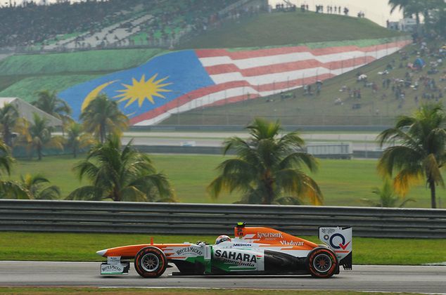 Adrian Sutil nazwał bolid Force India...marchewką
