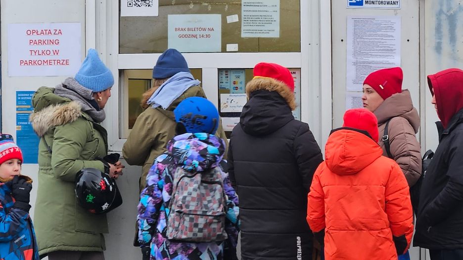 Brak biletów - wybierając się w weekend na Gdańskie Lodowisko GAK musimy się z tym liczyć